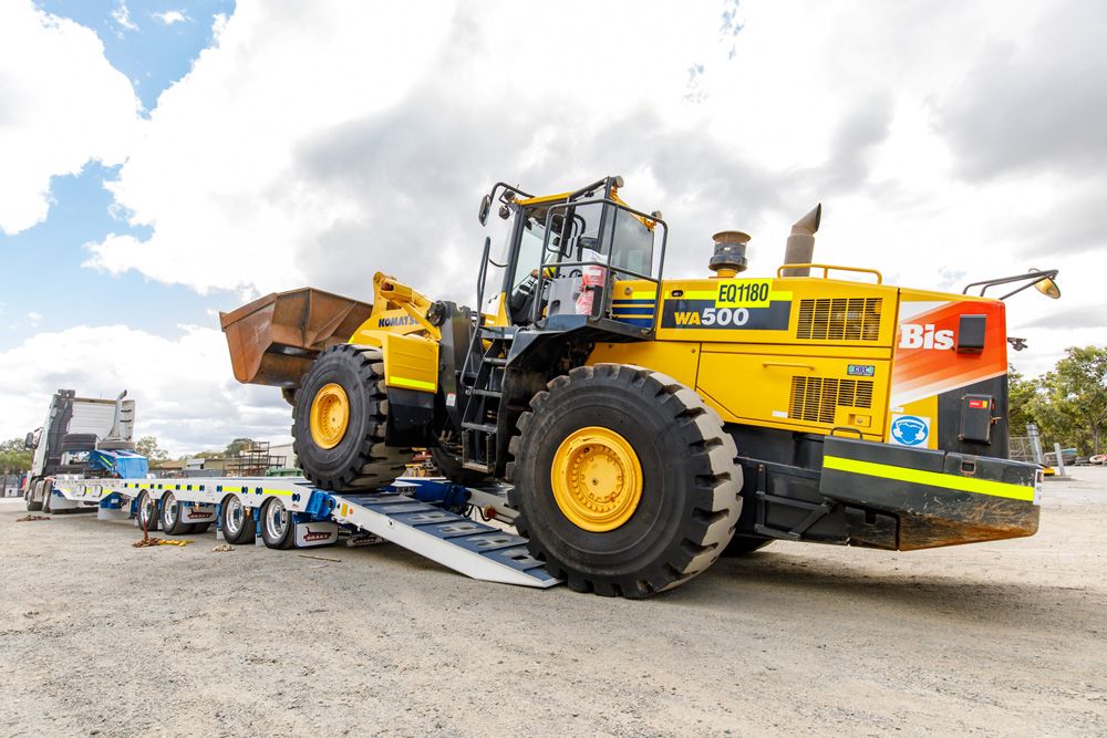 Recent deliveries LCL Lowloaders 18T21158 100