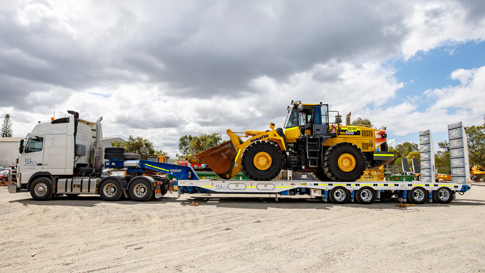 Recent deliveries lcl lowloaders18T21158 106