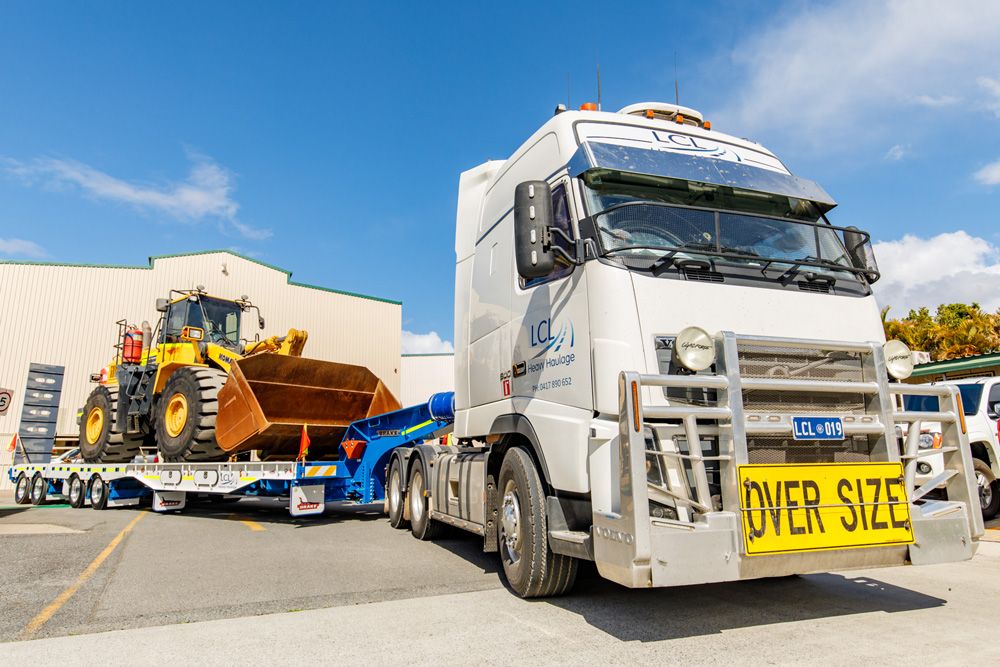 Recent deliveries lcl lowloaders18T21158 111