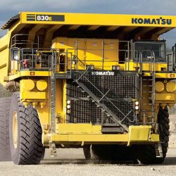 Drake Trailers to transport a dozen Komatsu 830E haul trucks